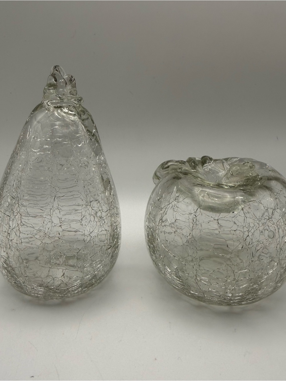 Vintage Pair Of Toyo Crackle Art Glass Apple & Pear Paperweights Decor Clear Art